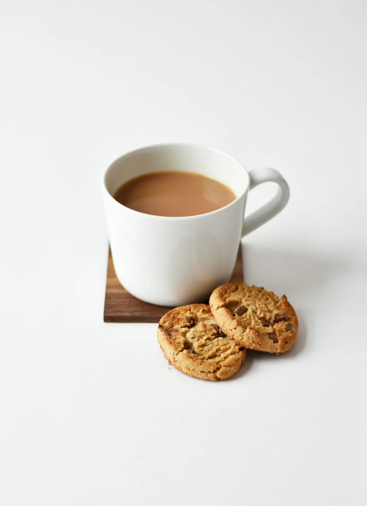 Realistic electric kettle and handwritten schedule on a modest kitchen worktop